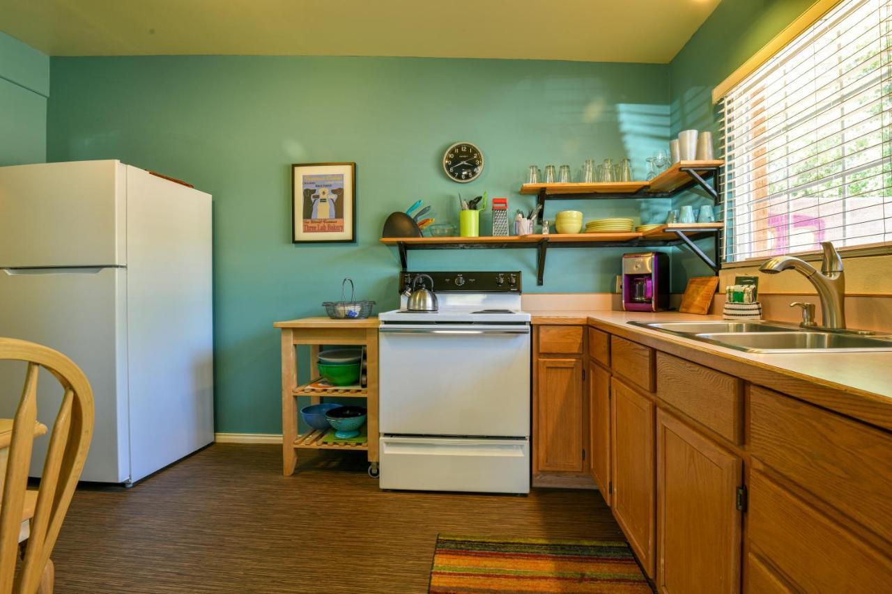 Inn 1 - Downtown 1 Bedroom Unit, Sleeps 6 With Shared Hot Tub Moab Extérieur photo