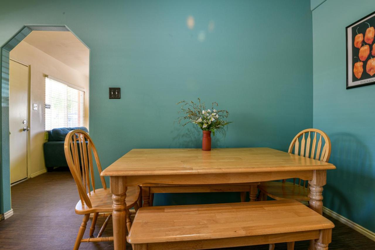 Inn 1 - Downtown 1 Bedroom Unit, Sleeps 6 With Shared Hot Tub Moab Extérieur photo